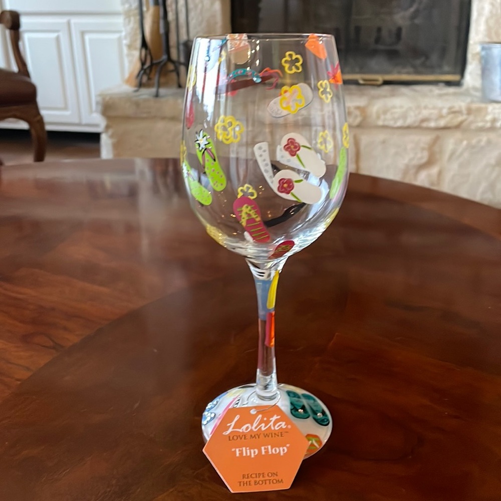 Lolita Flip Flop wine glass